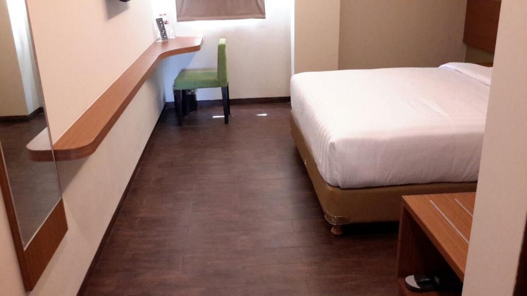 Biz Hotel City Center Ambon Exteriér fotografie