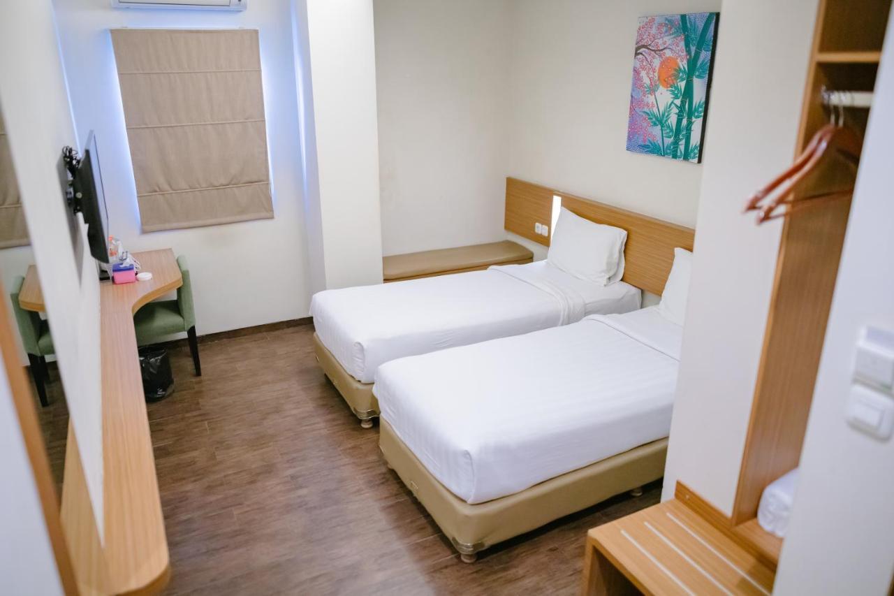 Biz Hotel City Center Ambon Exteriér fotografie